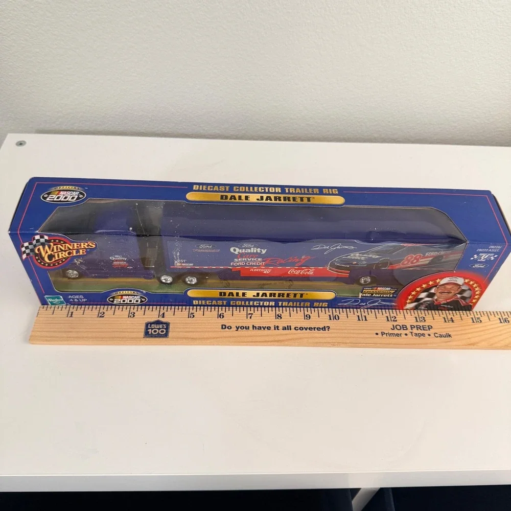 NASCAR 2000 Winners Circle Dale Jarrett 88 Ford Quality Care 1/64 Trailer Rig